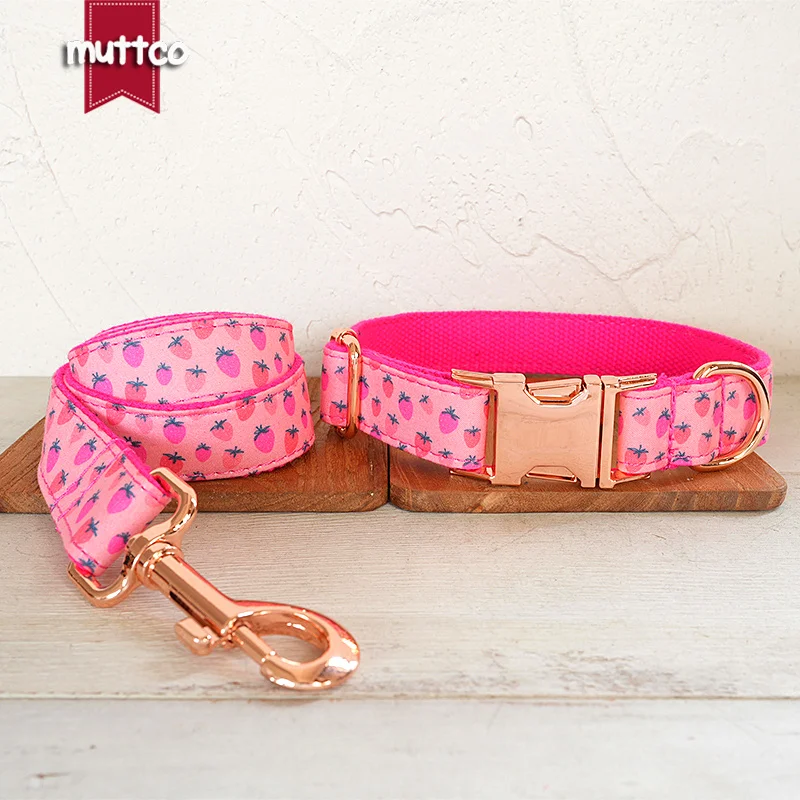 MUTTCO этот розовый воротник с клубничным узором PINKY STRAWBERRY который представляет