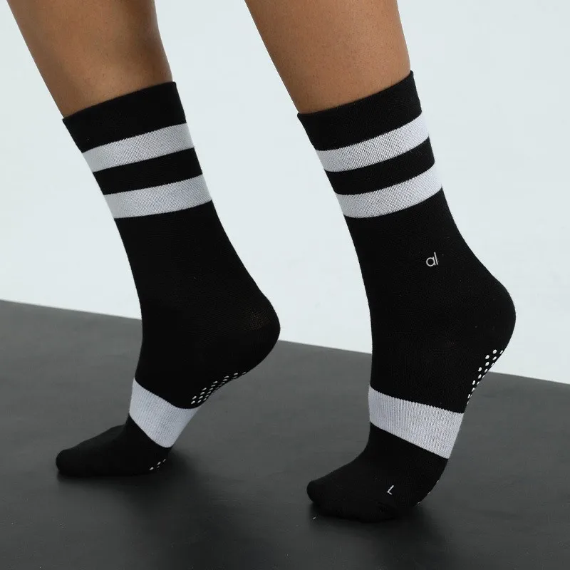 Brand New NWT Al Yoga Socks With Logo Silicone Non-Slip Wear-Resistant Comfortable Sports Fitness Socks Cycling Football Socks