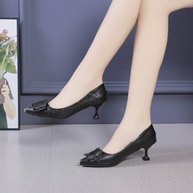 Женская обувь с металлическим носком 2024 женские универсальные туфли на высоком