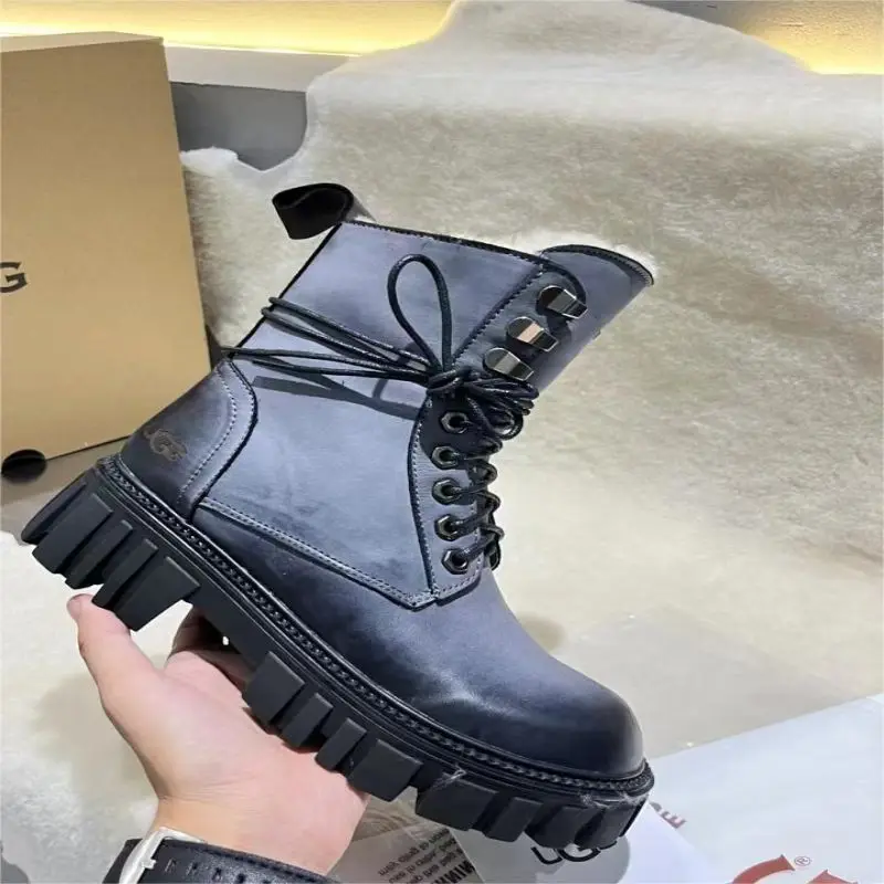 

Blue Cross-tied Zapatos Para Mujeres Buckle Shoes For Men Sewing Botas Mujer Snow Shoes Original Logo Soft Botines Tacones
