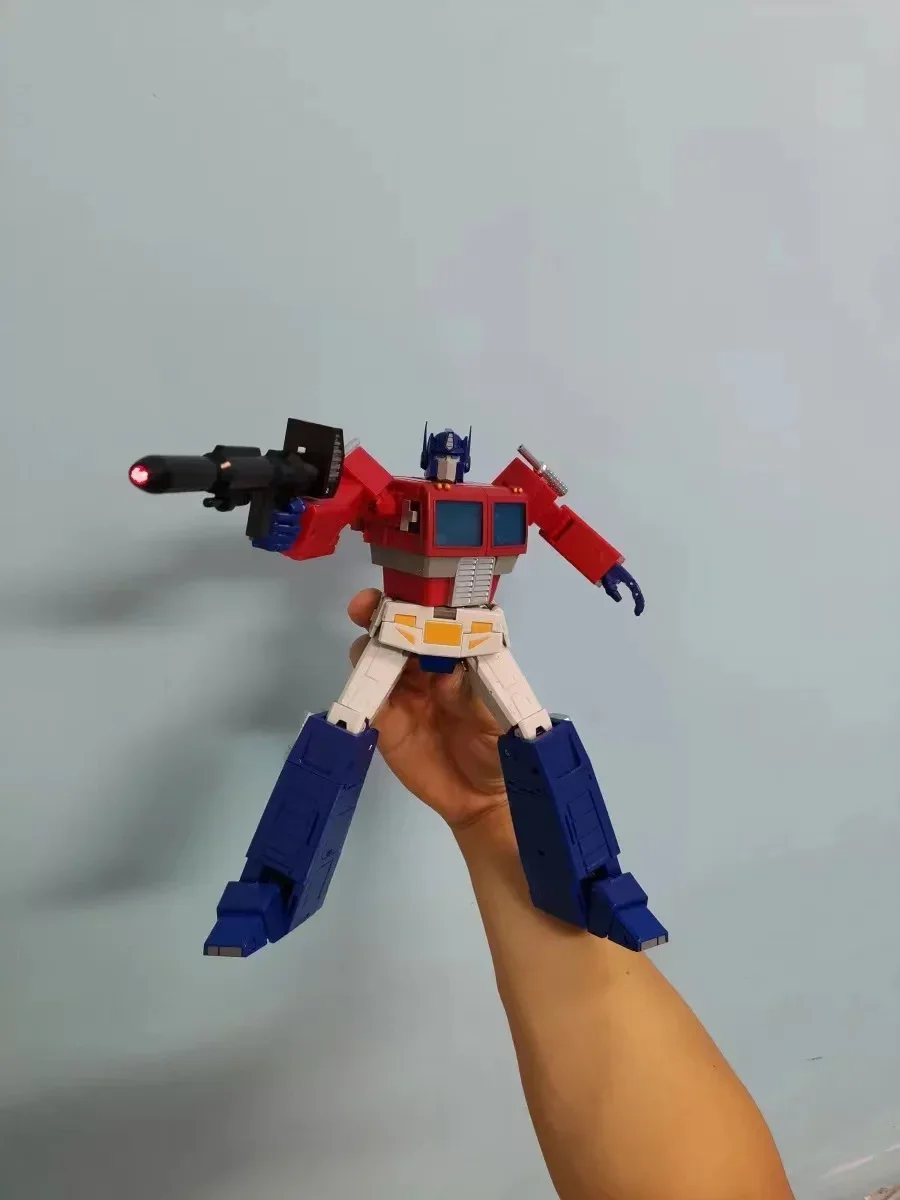 Трансформер Bandai TE-01