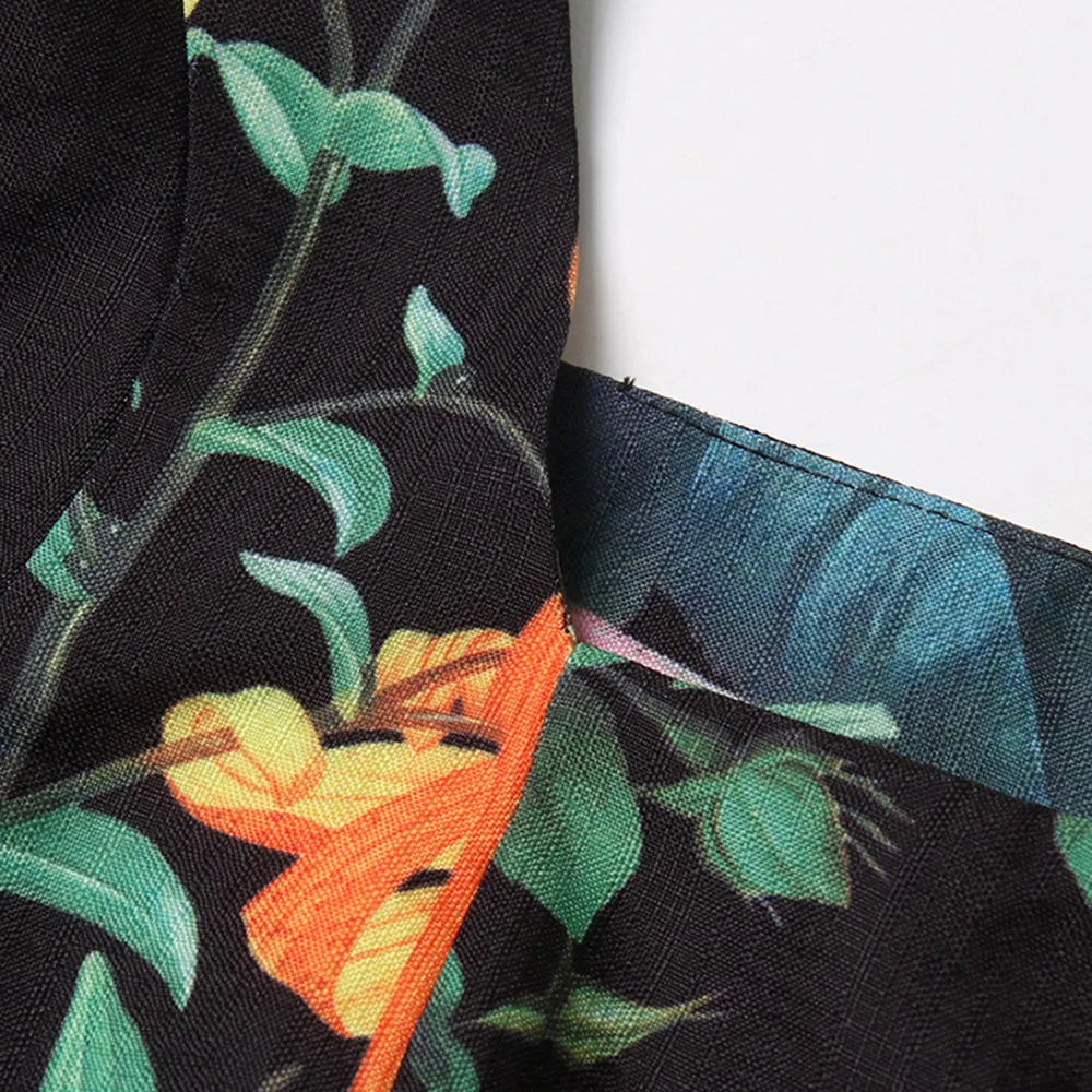 Женское платье с цветочным принтом квадратным вырезом и длинным рукавом