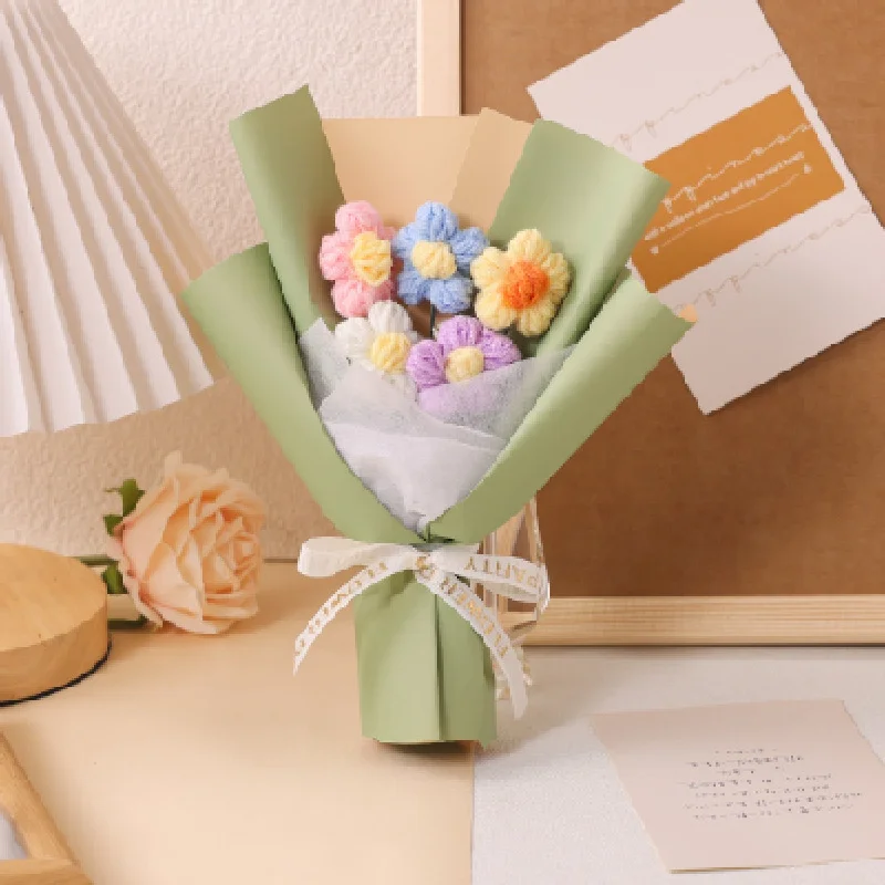 

Имитация вязаных цветов из полиэстера