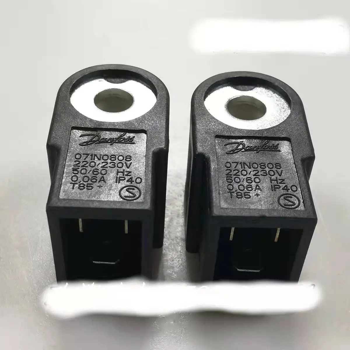 Катушка соленоидного клапана Danfoss 071N005