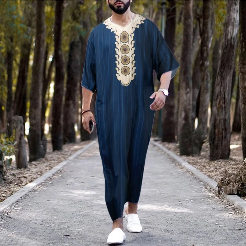Men's Muslim Robe New Arab Ethnic Loose Relaxed V-neck Medium Sleeve Bodysuit
