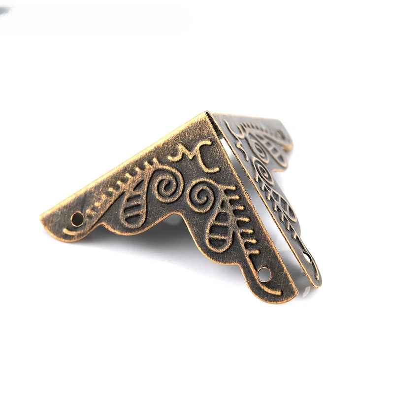 

10PCS 3.6x2.4cm Luggage Case Box Corners Brackets Decorative Corner For Furniture Decorative Triangle Rattan Carved