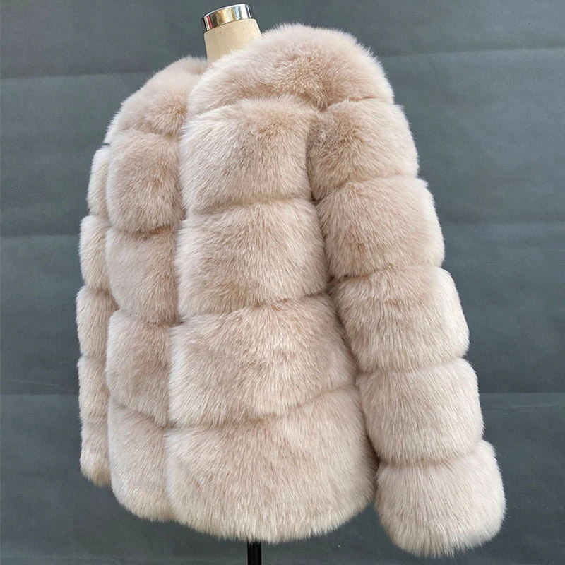 Fashion Winter Jackets Women Warm Fur Coats High Quality Women Faux Fox Fur Coat Office Lady Winter Thick Warm Fluffy Jacket