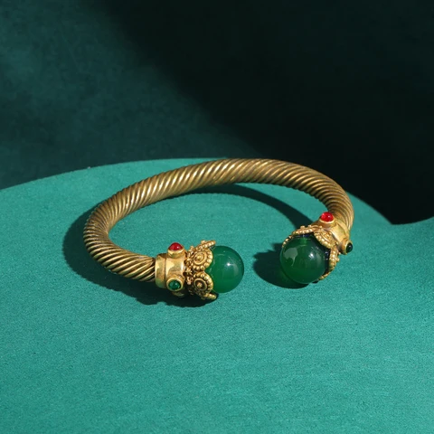 Винтажный браслет из натуральных камней LOVE GREEN LIVE GREEN