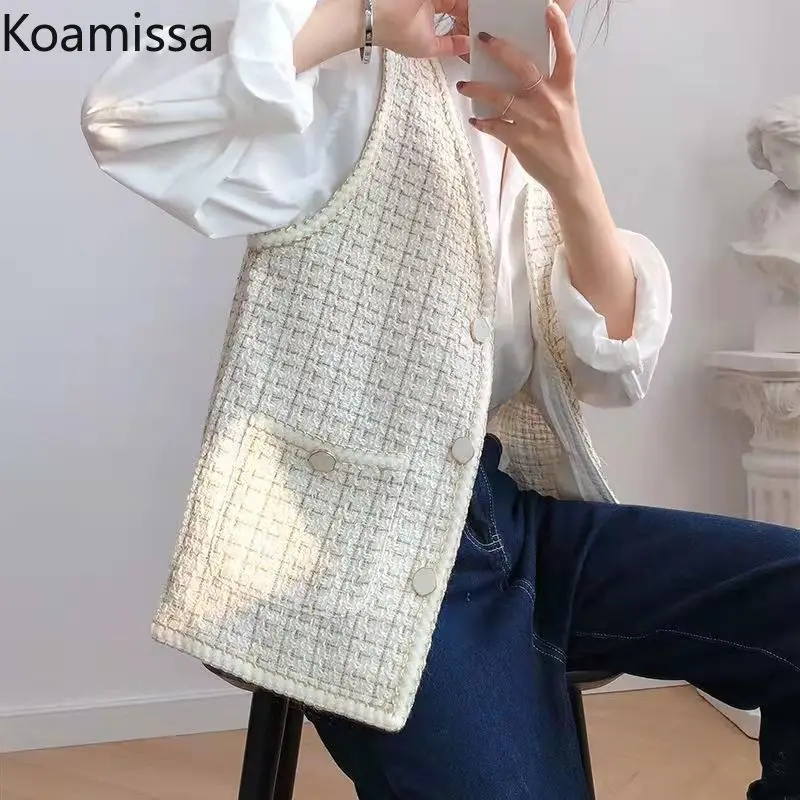 

Koamissa Elegant Women Solid Tanks Office Lady Fashion Spring Camis Sleeveless Single Breasted Tanks Chic Korean Tops 2022 Vest