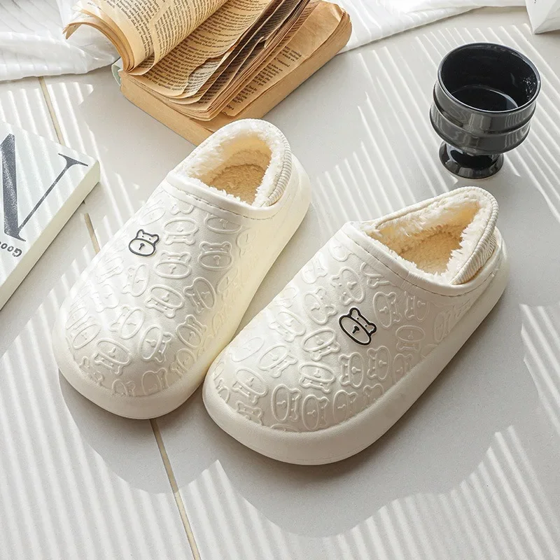 Плюшевые домашние тапочки с принтом в ассортименте