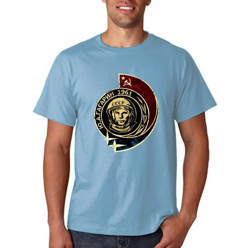 

Retro Deisgn Soviet Flag T Shirt Hammer And Sickle Communist Communism Ussr Cccp Kgb Tee Unisex New Big Size T Shirt