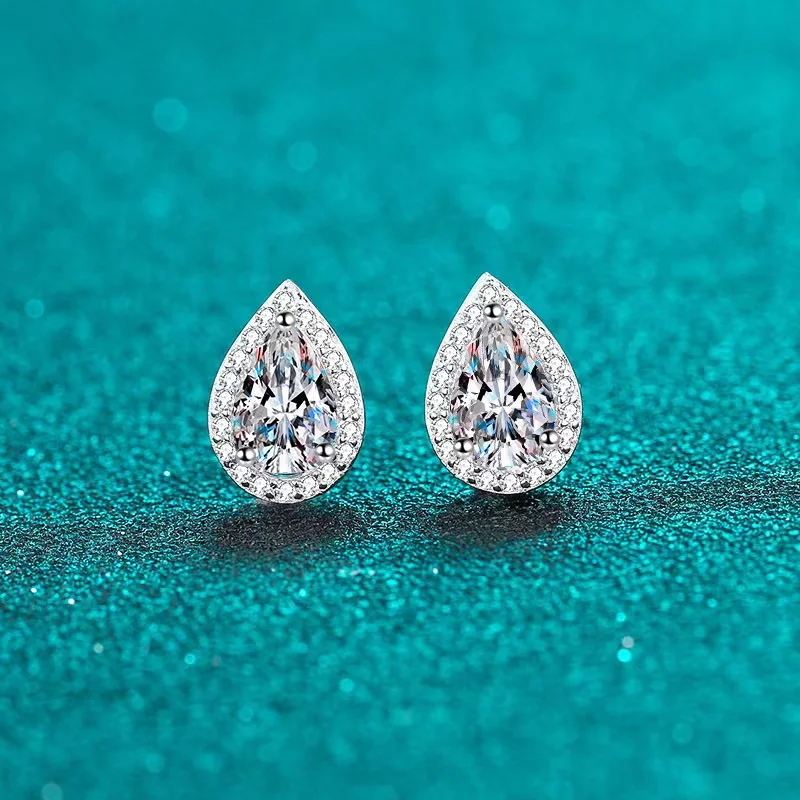 Trendy 925 Sterling Silver 1ct Pear Moissanite Stud Earrings Plated White Gold D Color VVS1 Moissanite Diamond Earrings Gift