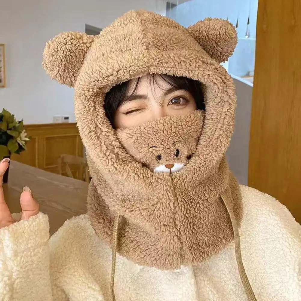 Зимняя шапка с милым медведем теплая универсальная из овечьей шерсти корейская