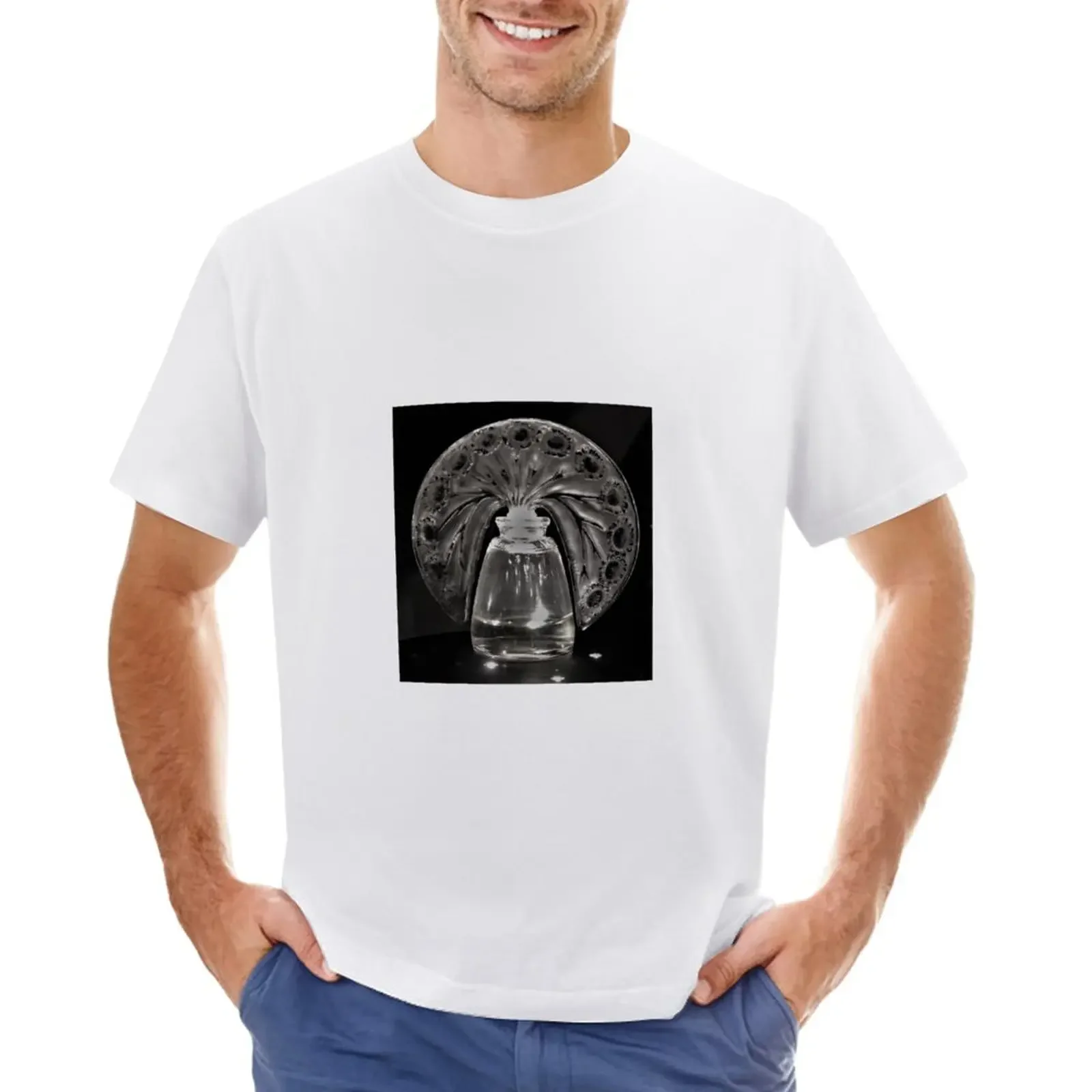 Стеклянная футболка с флаконом духов от Lalique спортивные толстовки простая для