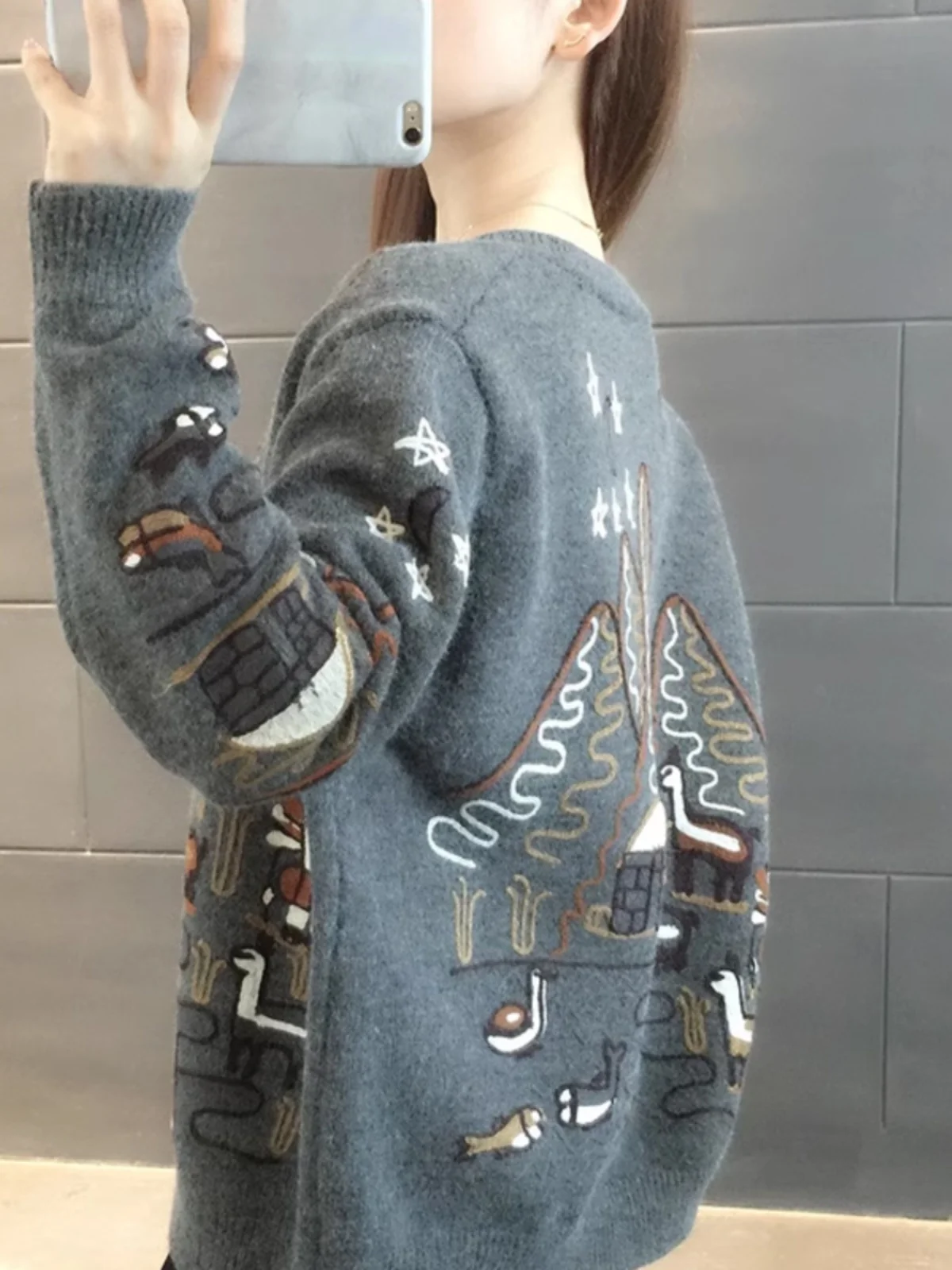 Одежда ранней осени маленький вязаный женский кардиган свободный 2024 новые