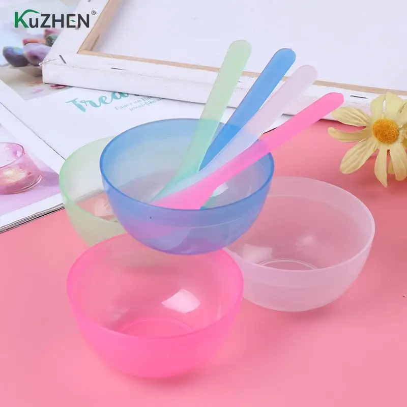 

DIY Plastic Film Bowl with Mask Spoon Stick Set Face Mask Bowl Homemade Makeup Beauty 4 Colors