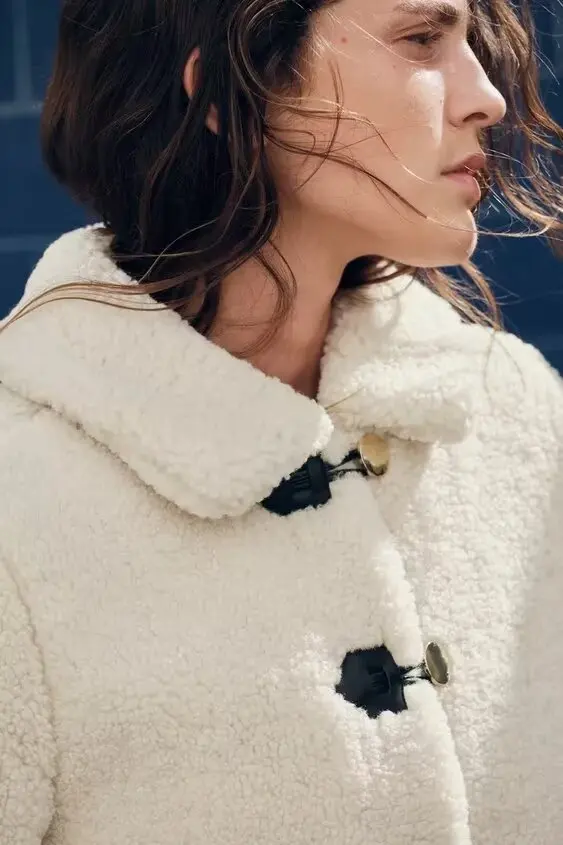 Куртка 2024 осень/зима новинка женское короткое пальто с флисовым воротником и