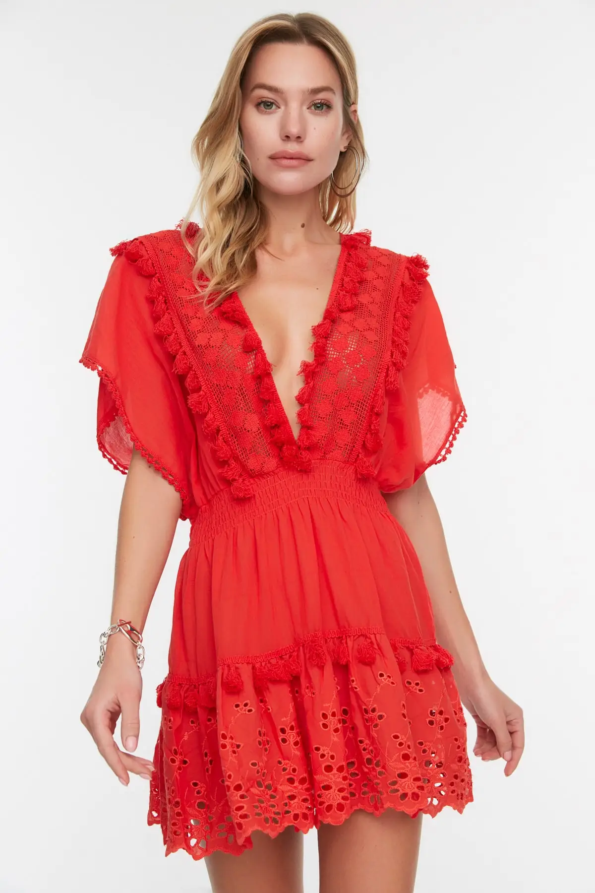 Red Festoon Detaylı Voile Beach Dress TBESS21EL1248 Hanky Cufflinks Textile Cool Comfort Short Regular V-Collar Mini 100