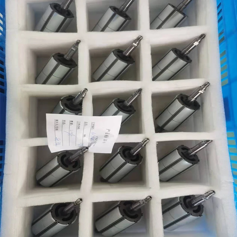 Монтажный кронштейн для электрического бесщеточного двигателя постоянного тока