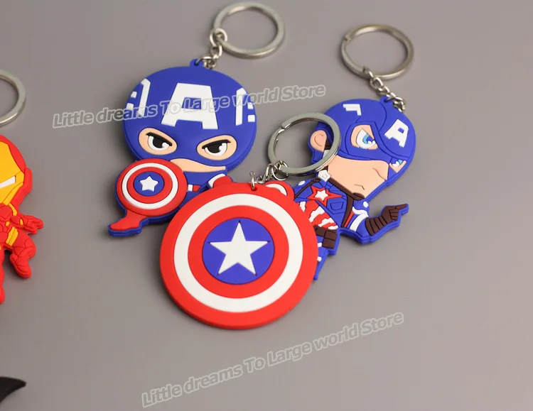 Двусторонний брелок Marvel Халк Железный человек с подвеской в виде мстителя