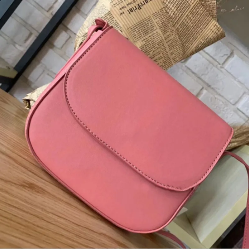 

Новые женские сумки на плечо, однотонные сумки через плечо, брендовая дизайнерская сумка, вместительная сумка из искусственной кожи, универ...