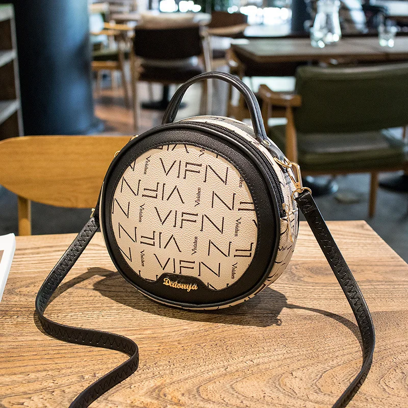 

Women Bag New Fashion Small Mini Round Crossbody Mobile Phone Messenger Shoulder Bag Luxury Designer Cute Side Purse