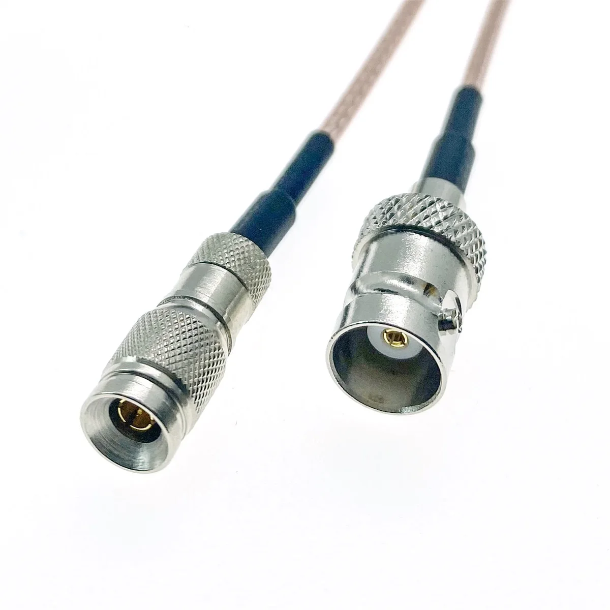 

Кабель BNC «мама» к DIN 1.0/2.3 Mini BNC «папа» SNDSINDE RF Cable RG179