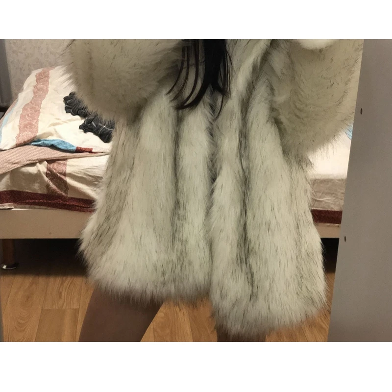 Faux Fur Coat Women Fashion Thick Warm Fur Lapel Long Sleeves Winter Coats Jackets European and American Mid-length Fur Jacket