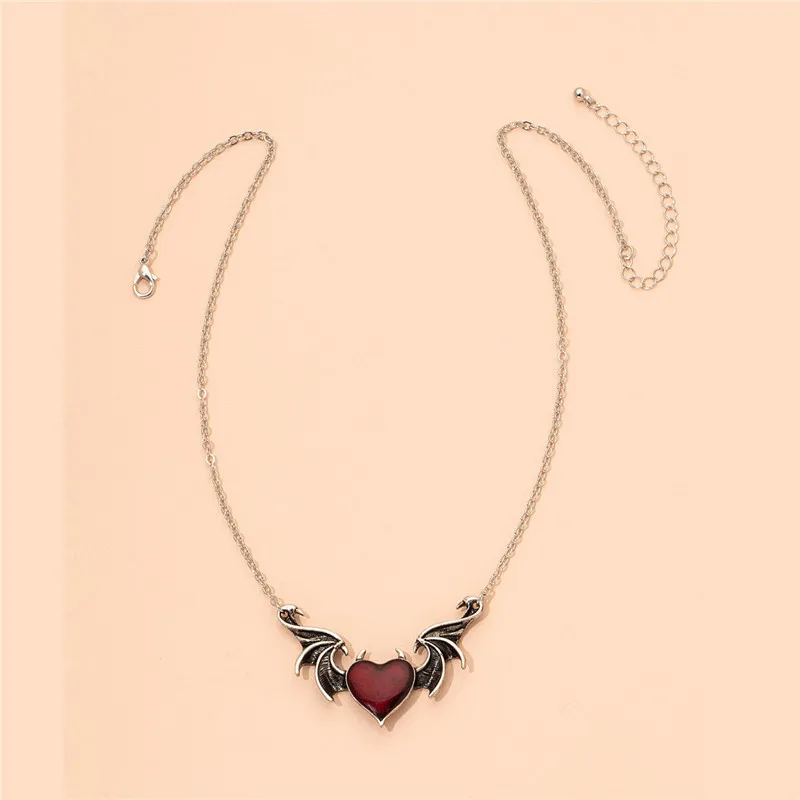 

Trendy Creative Devil Heart Necklace Alloy Drop Nectarine Heart Demon Wing Pendant Necklace Jewelry collares gargantilla mujer