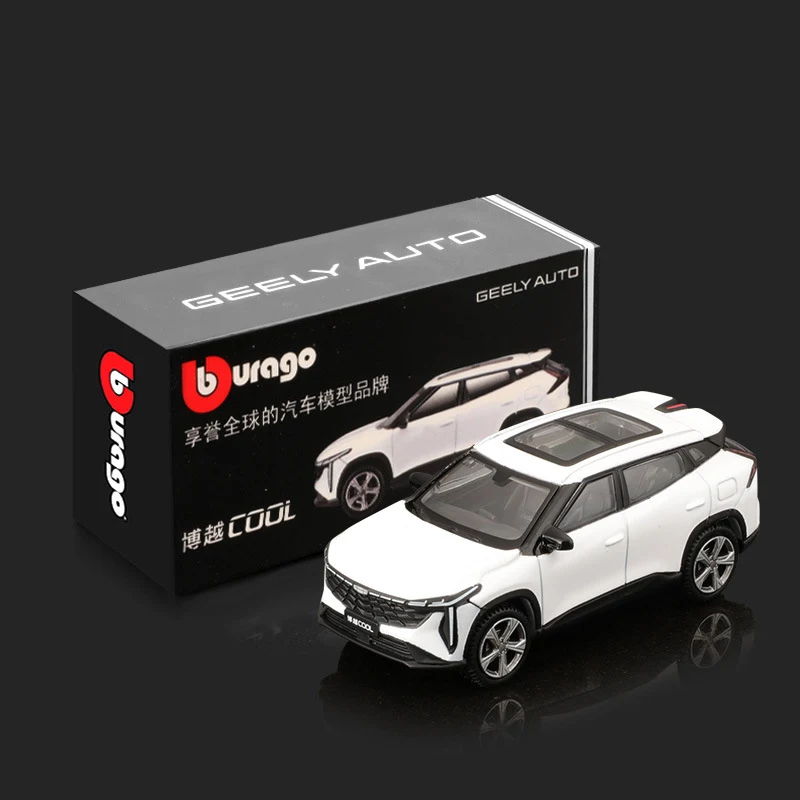 Модель автомобиля Bburago из сплава масштаб 1:64