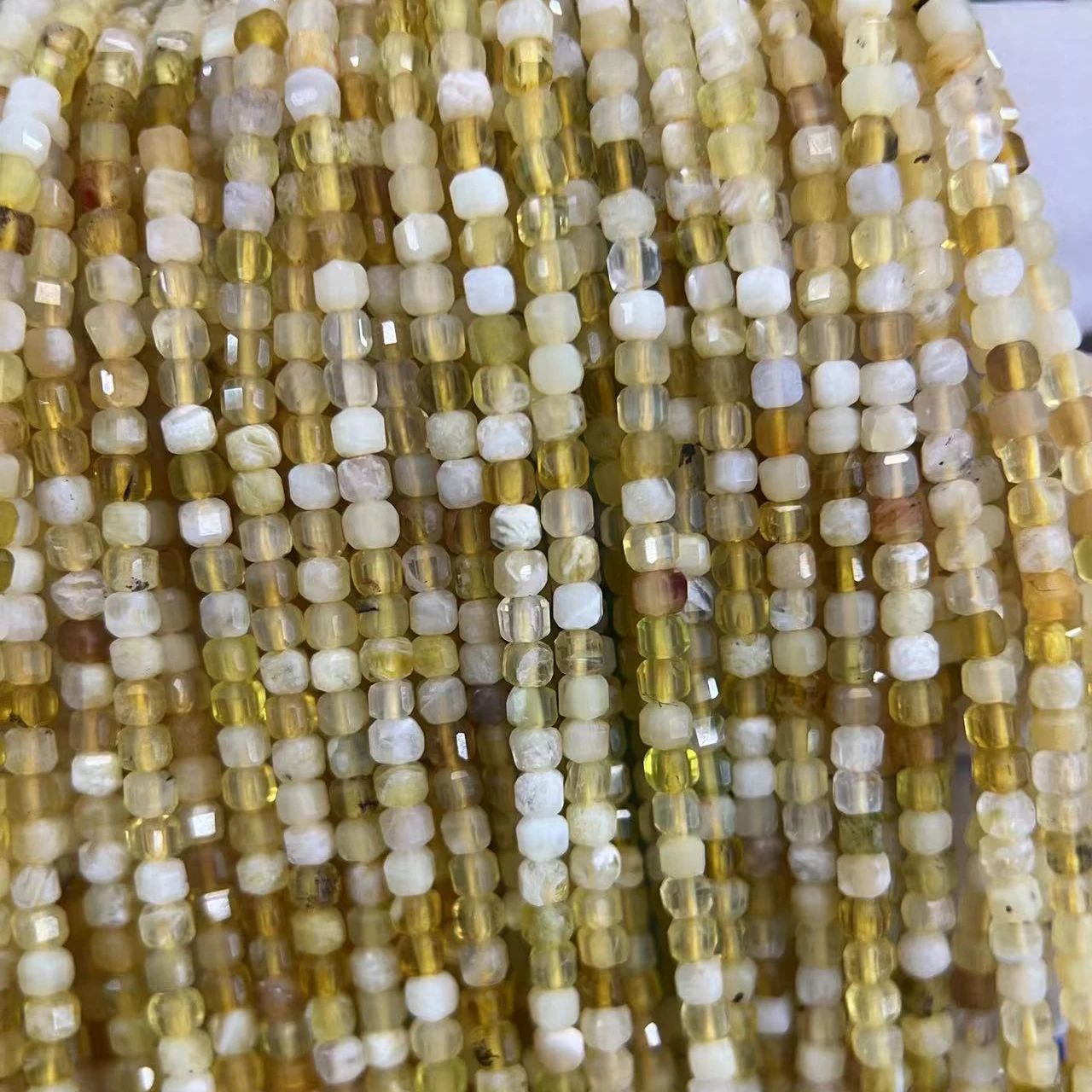 

Natural Yellow Opal 2*2mm Faceted Cube Gemstone Cubic Delicate Seed Beads For Jewelry Accessories Making