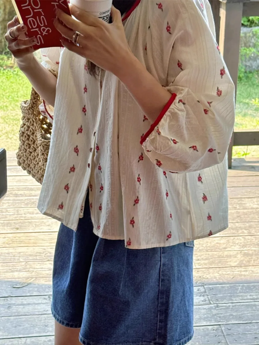 Женская блузка с длинным рукавом цветочным принтом