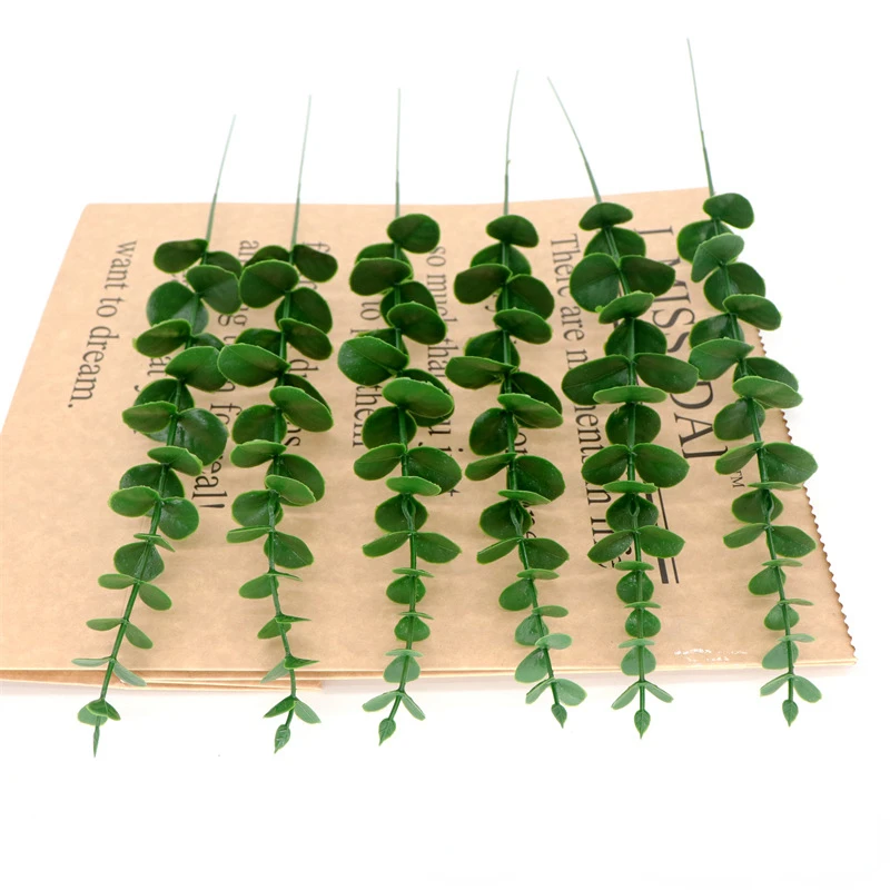 

Искусственные цветы эвкалипт