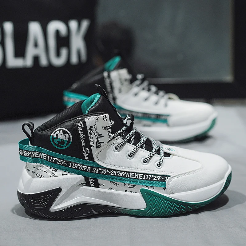 

QGK Men's Fashion Trend Sneakers Student Comfortable Non-slip Shock Absorbing Basketball Shoes For Male Outdoor Sports Training