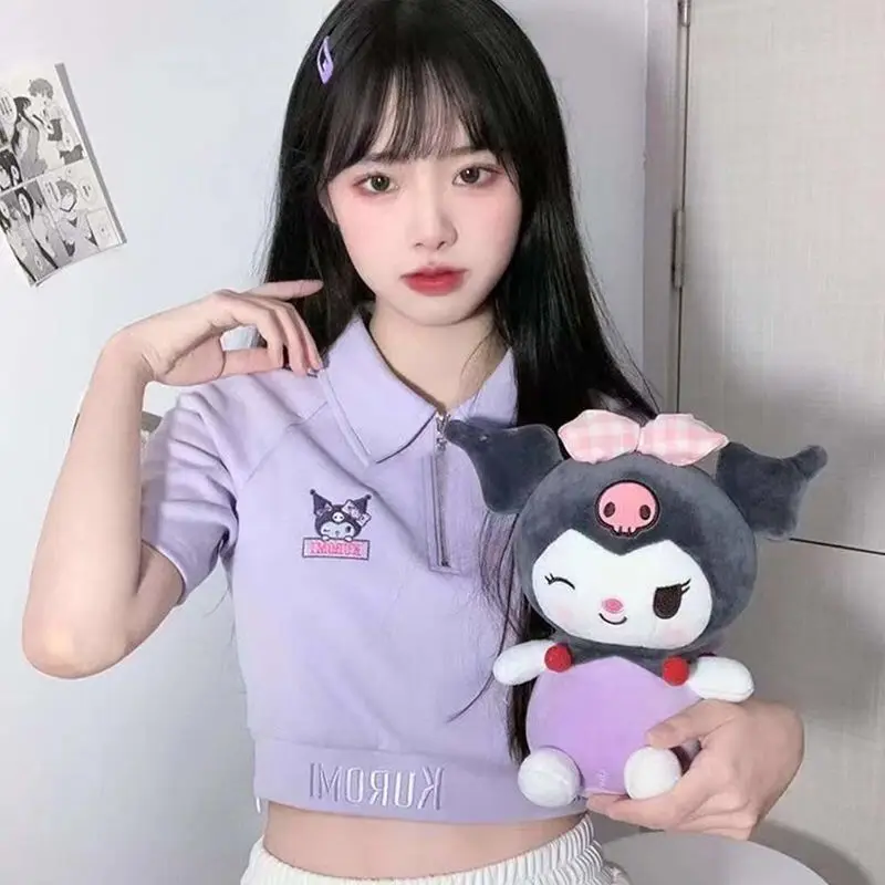 

Мультяшные Sanrios Kuromi с коротким рукавом кавайная аниме Девочка Симпатичные удобные повседневные спортивные короткие шорты из искусственной кожи подарок