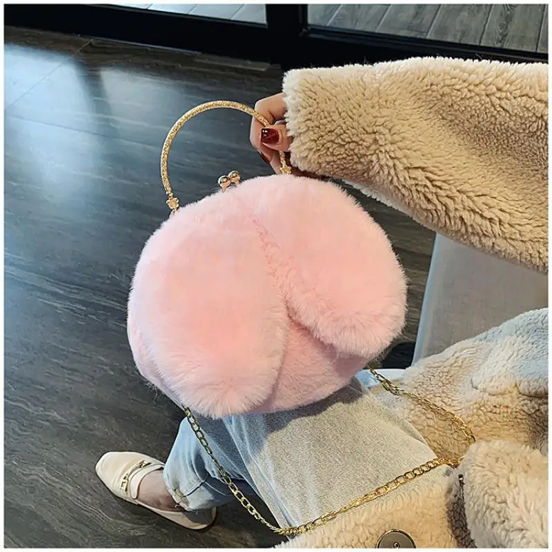 

New Fashion Rabbit Ear Pattern Crossbody Bag with Chain Fur Shoulder Bag Fashion Fluffy Crossbody Bag Women Made Fur Handbag