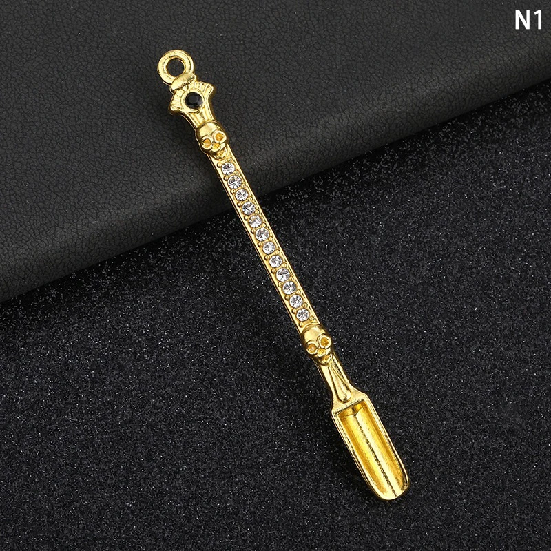 

Металлическая лопата для табака