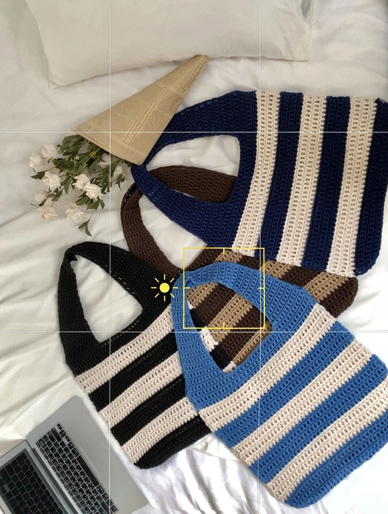 Fashion portable hollowed out shoulder bag striped Handmade knitted beach Handbags Large Capacity Shopper Totes