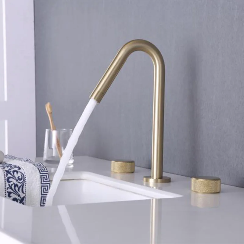 

Basin Faucets Brushed Gold Widespread Bathroom 3 Hole Black/Chrome/Gun Gray Brass Sink Faucet Hot And Cold Water Taps