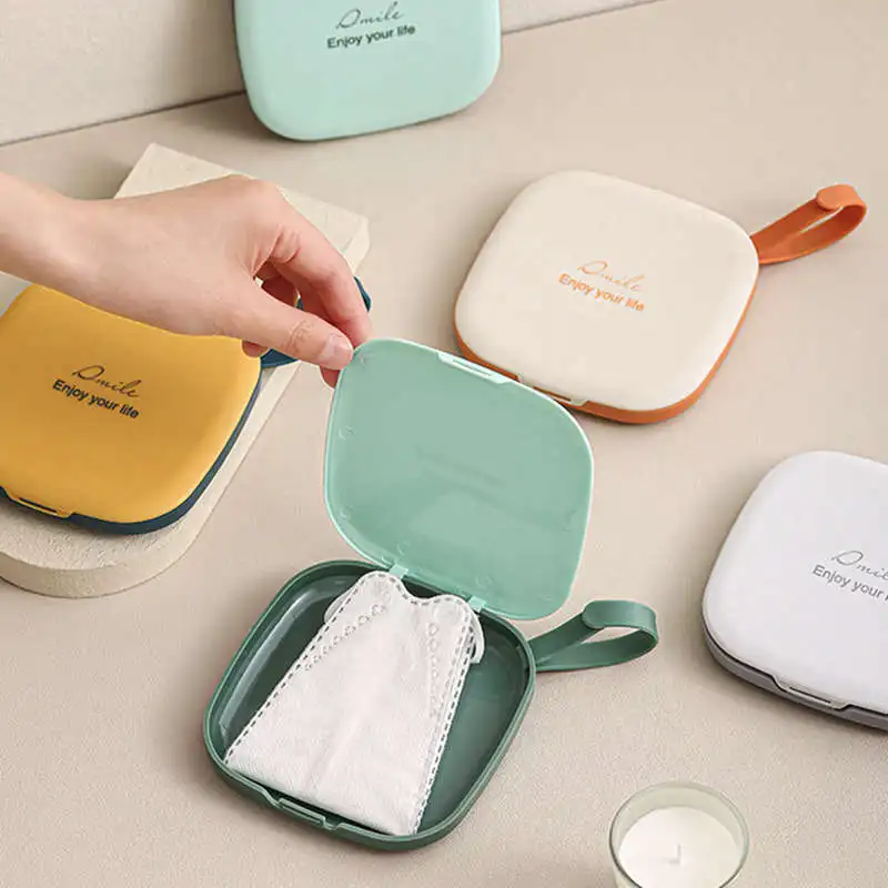 

Square Mask Storage Box Square Flip Cover Multi-function Anti-falling And Wear-resistant Good Sealing Dustproof Waterproof