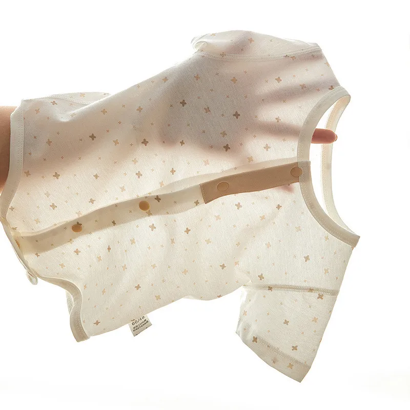 Рисунок 5 - Детский летний комбинезон с запахом