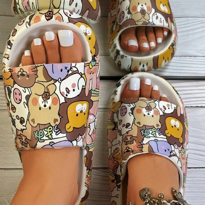 2023 Cute Anime Pattern Women Slides Outdoor Beach Non-slip Woman Slippers Lighte Bathroom Couple Sandals Summer Female Shoes