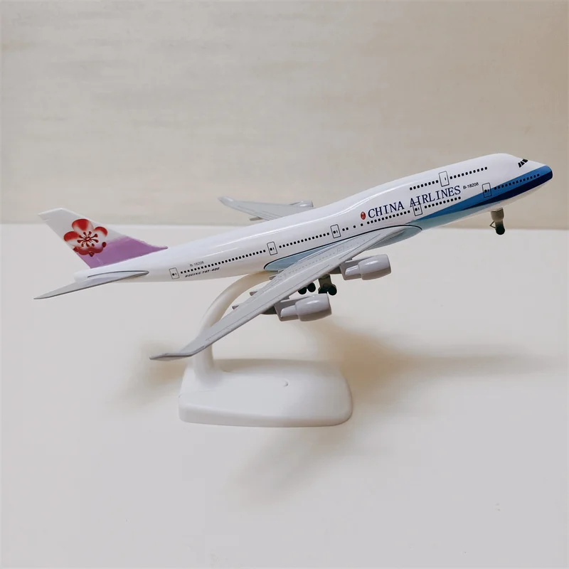Модель самолета из металлического сплава 20 см авиакомпании Taiwan China Airlines модель
