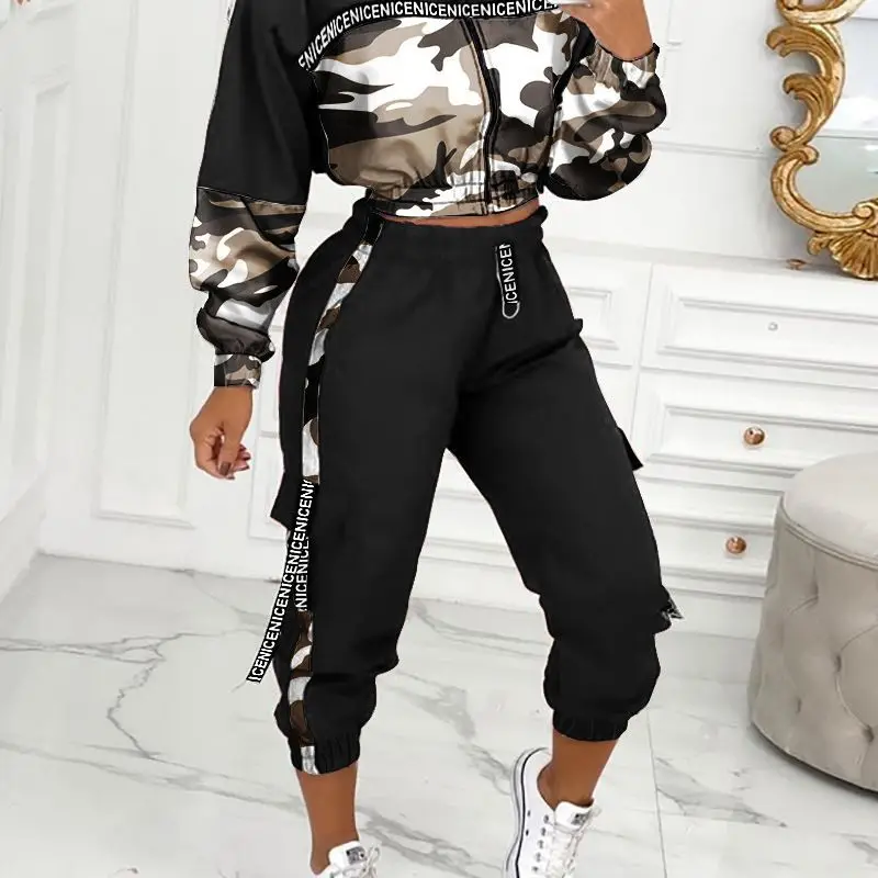 

Женский осенний комплект из топа и брюк, облегающие эластичные брюки на молнии с принтом и лентами