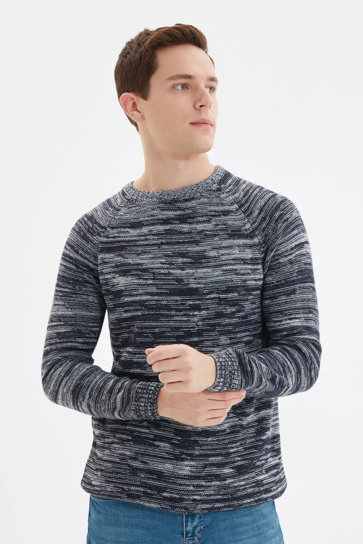 

Trendyol Male Slim Fit Bike Collar Muline Sweater TMNAW22KZ2844