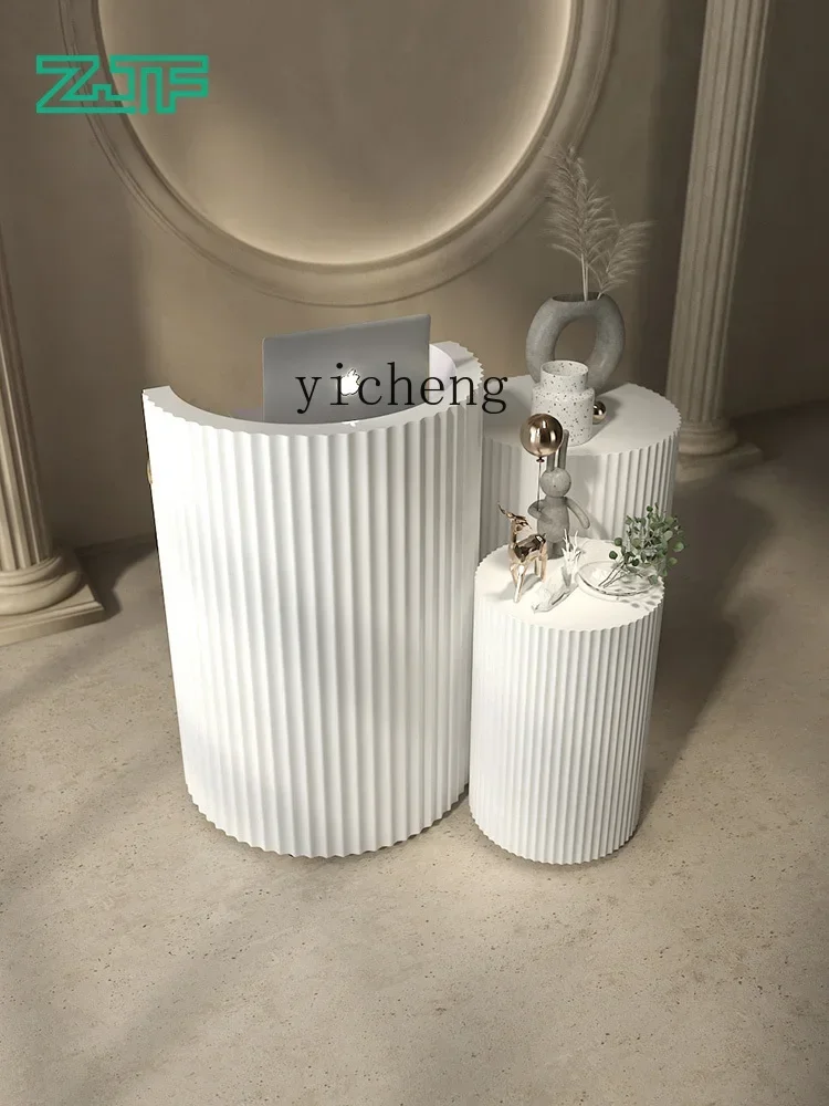 TQH salon kosmetyczny kasowy lada strona witryna zintegrowana w sklepie gwiazd internetowych mała recepcja