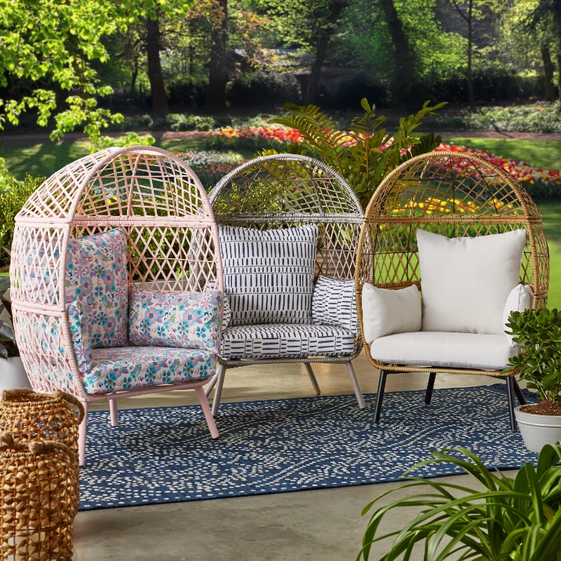 With Cream Cushions Outdoor Furniture