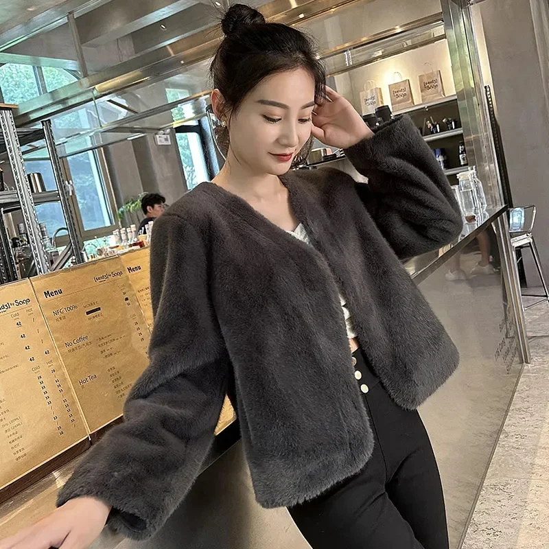 Новинка Осень-зима 2024 пальто из искусственного меха кролика женское меховое