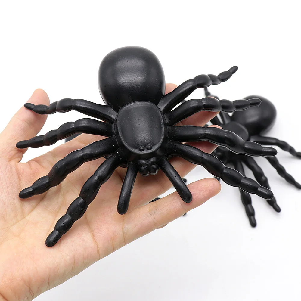 

HOT SALE 1/3/5PCS Simulation Plastic Black Spider Halloween Decoration Festival Supplies Funny Prank Jokes Toys Realistic Props