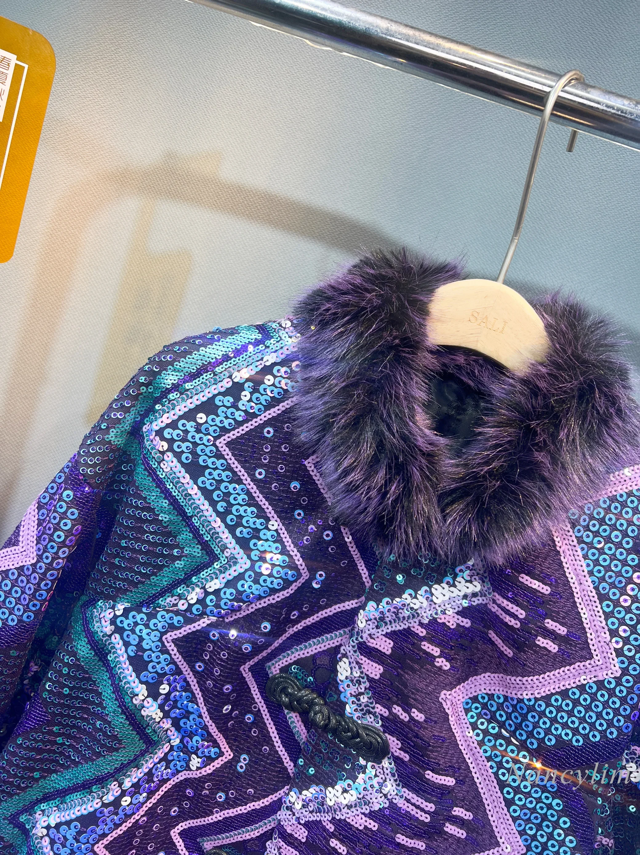 Женская шуба из искусственного меха в европейском стиле 2024 зимняя роскошная